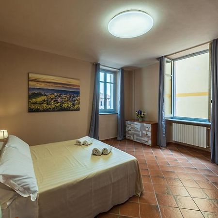 Appartamento Palazzo Ciravegna Alba  Esterno foto