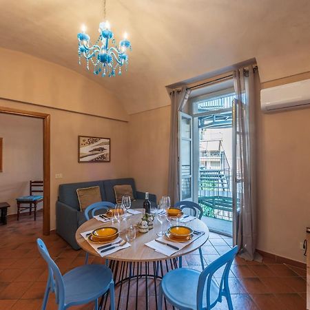 Appartamento Palazzo Ciravegna Alba  Esterno foto