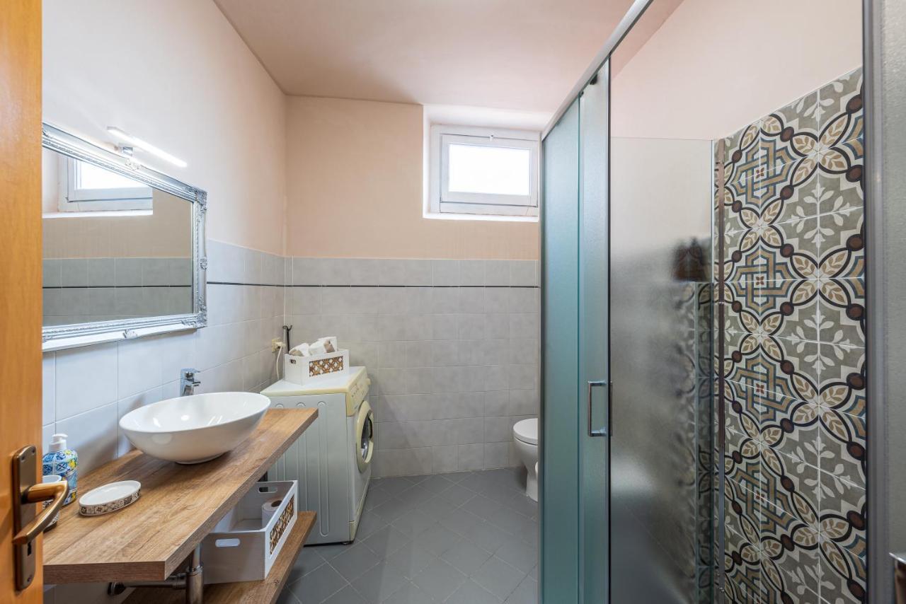Appartamento Palazzo Ciravegna Alba  Esterno foto